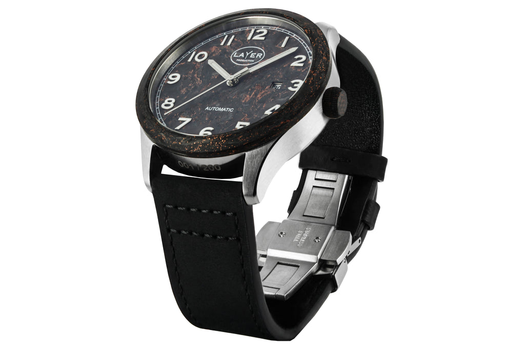 Automatic carbon fibre watch LAYER Production LWPFC – Limited series