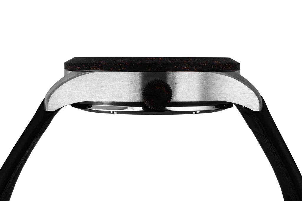 Automatic carbon fibre watch LAYER Production LWPFC – Limited series