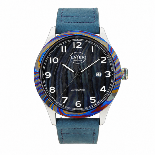 Montre automatique Mokuti titane damassé LAYER Production LWPMO - vue de face du cadran bleu et violet